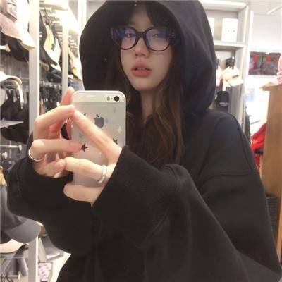 开局认亲后，保洁老妈曝光了身家